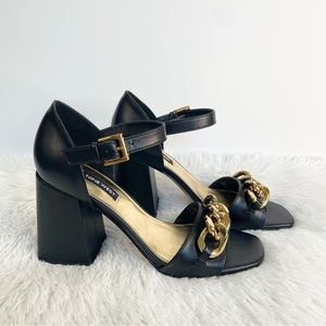 7.5 8 9.5 10 Nine West Black Gold chain block heel